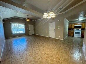 1213 Powder River Dr in Killeen, TX - Building Photo - Building Photo