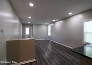 4608 Cliff Ave in Louisville, KY - Building Photo - Building Photo