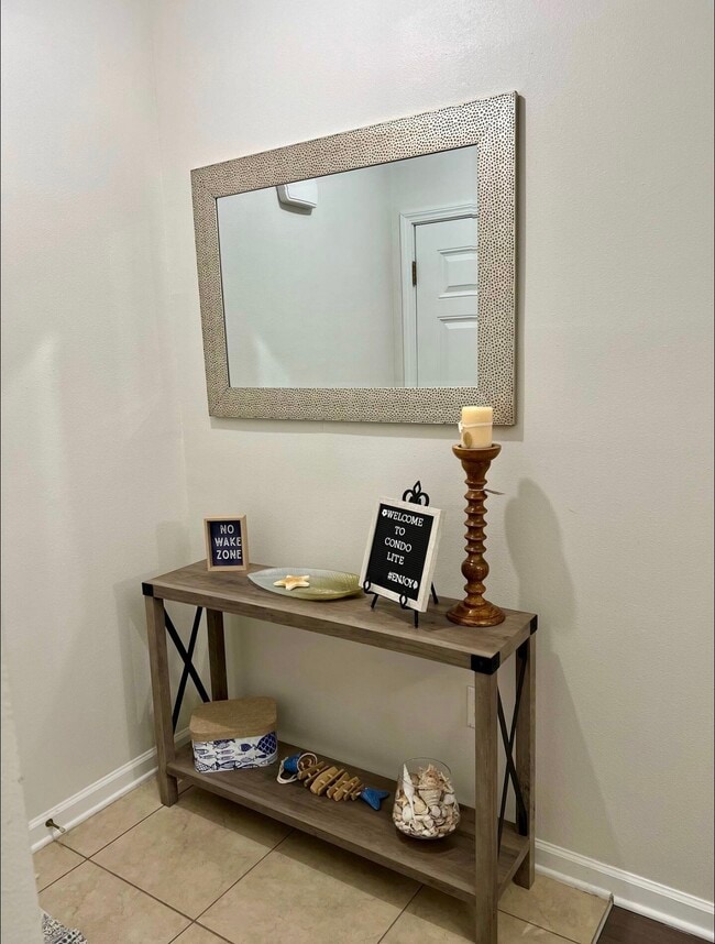 8227 Lobster Bay Ct, Unit 204 in Jacksonville, FL - Building Photo - Building Photo