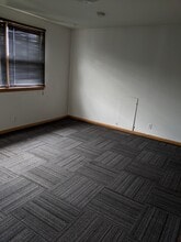 5711 N 97th St, Unit #2-upper in Milwaukee, WI - Building Photo - Building Photo