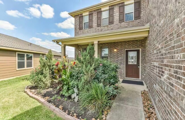 property at 18607 Shavano Ct