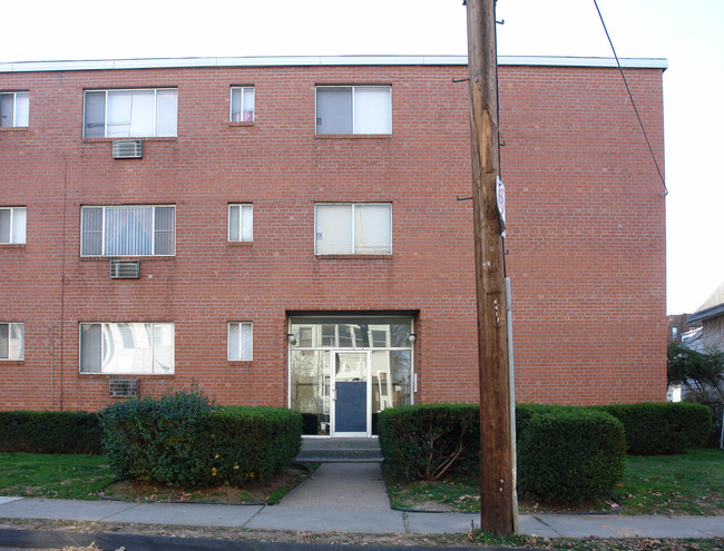 69 Ward Pl in Hartford, CT - Building Photo - Building Photo