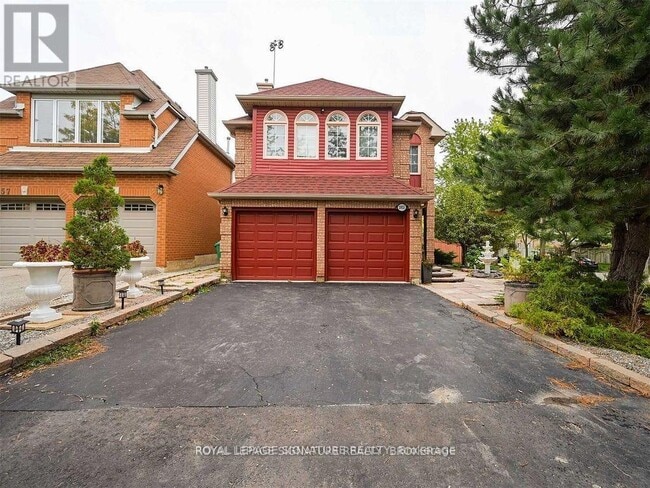 property at 5955 Leeside Crescent