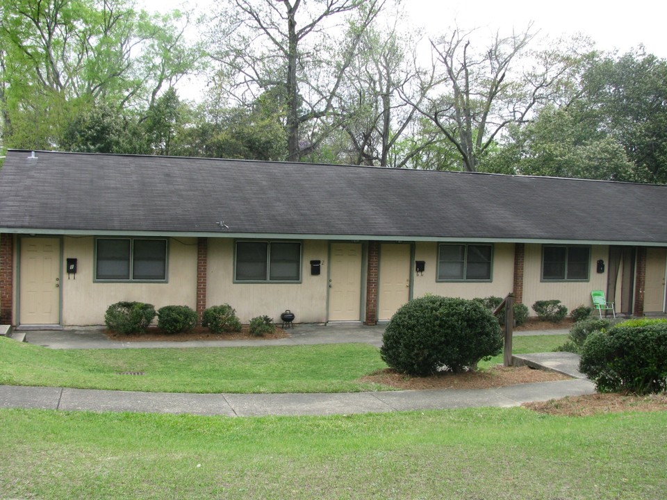 Lemans Apartments in Columbus, GA - Building Photo