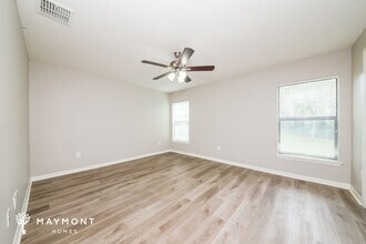 652 Chatham Walk Dr in Ruskin, FL - Building Photo - Building Photo