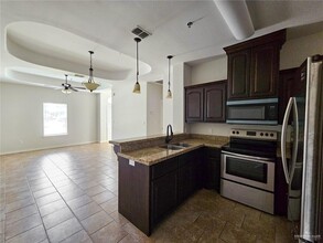 1901 S Texas Blvd in Weslaco, TX - Building Photo - Building Photo