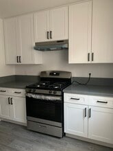 Monte Vista Manor Apartments in La Habra, CA - Building Photo - Building Photo
