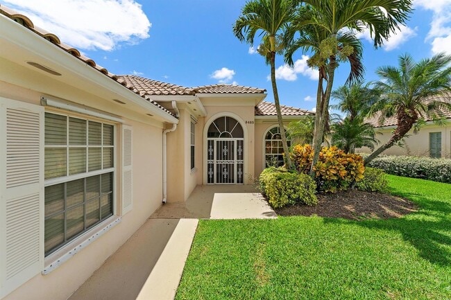 8485 SE Palm Hammock Ln in Hobe Sound, FL - Building Photo - Building Photo