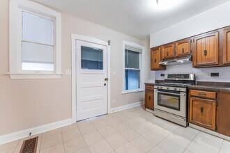 1246 N Monitor Ave in Chicago, IL - Building Photo - Building Photo