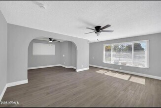 7039 N 15th St in Phoenix, AZ - Building Photo - Building Photo