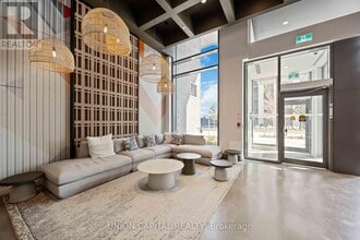 10 Abeja St in Vaughan, ON - Building Photo - Building Photo