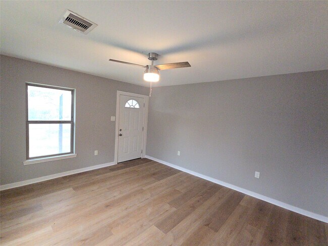 3118 Memel St in Houston, TX - Building Photo - Building Photo