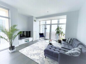 1400 S Michigan Ave, Unit 00 in Chicago, IL - Building Photo - Building Photo