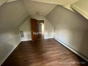 85 Second St. Unit in Bangor, ME - Building Photo - Building Photo