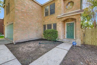 8046 Thaxton Rd in Austin, TX - Building Photo - Building Photo