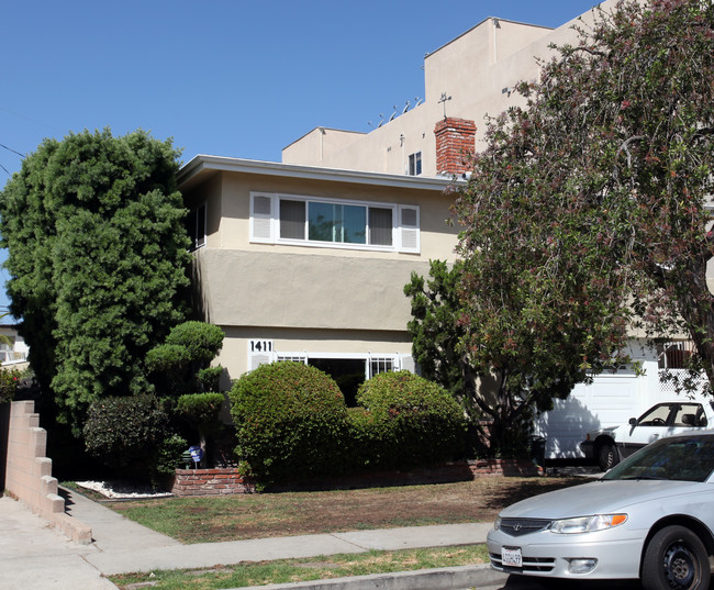 1411 Armacost Ave in Los Angeles, CA - Foto de edificio - Building Photo
