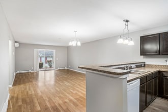 1243 Terrace Dr in Traverse City, MI - Building Photo - Building Photo