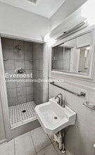 1700 Ashmore Ave, Unit b in Chattanooga, TN - Foto de edificio - Building Photo