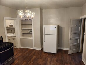 522 Center St in Carnegie, PA - Foto de edificio - Building Photo