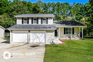 1118 Walnut Creek Ln in Jonesboro, GA - Building Photo