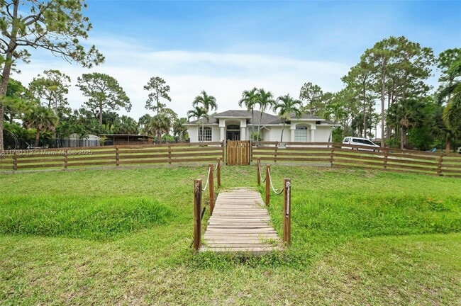 property at 6152 120th Ave N