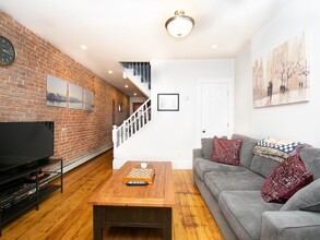 79 Windsor St, Unit 1 in Boston, MA - Building Photo - Building Photo