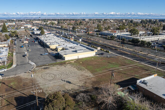 The Crossings at New Rancho in Rancho Cordova, CA - Building Photo - Building Photo