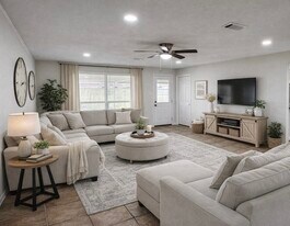 2301 N Thompson St in Conroe, TX - Building Photo