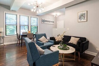 3301 N Harding Ave in Chicago, IL - Building Photo - Building Photo