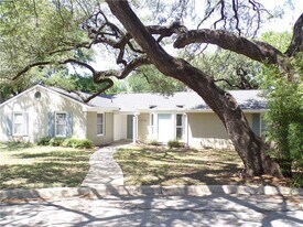 1704 Emilie Ln in Austin, TX - Building Photo