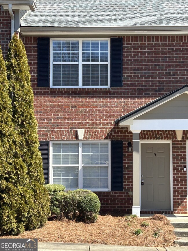 460 Barnett Shoals Rd in Athens, GA - Building Photo - Building Photo