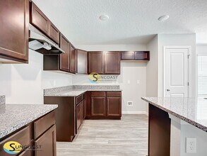 6782 Jammes Rd in Jacksonville, FL - Building Photo - Building Photo