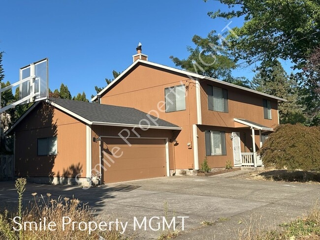 property at 16509 SE Stephens St