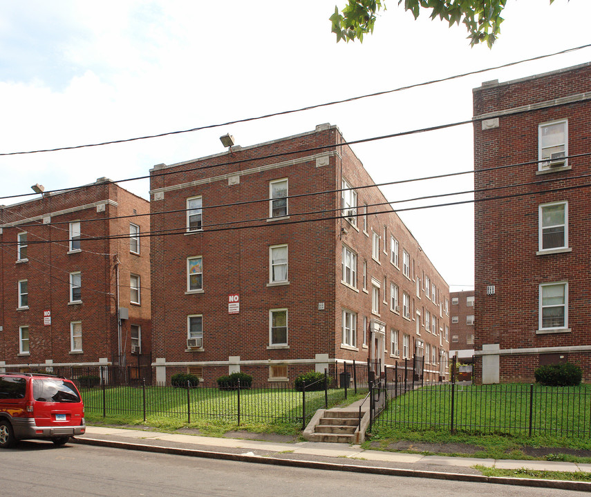 204-208 S Marshall St in Hartford, CT - Building Photo