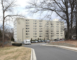 Walton Renaissance on Henderson Apartments