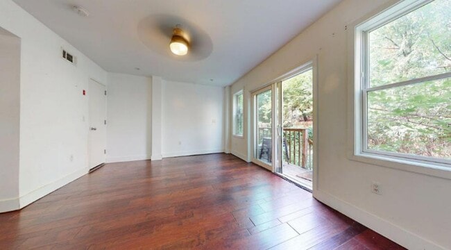 West 122nd Street in New York, NY - Building Photo - Building Photo