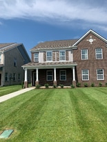 2204 Hospitality Ln in Murfreesboro, TN - Building Photo