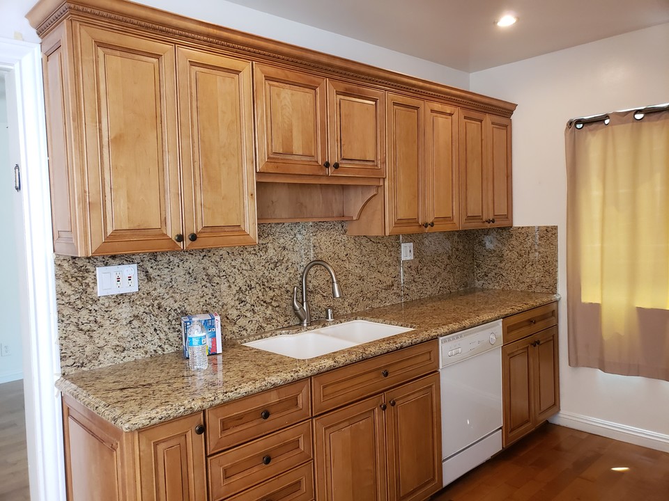 822 S Shenandoah St in Los Angeles, CA - Building Photo