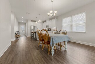 2806 Buccaneer Trl in Bryan, TX - Building Photo - Building Photo