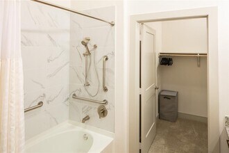 3100 Scofield Ridge Pkwy-Unit -1227 in Austin, TX - Building Photo - Building Photo