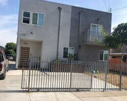 1476 E 107th St in Los Angeles, CA - Building Photo