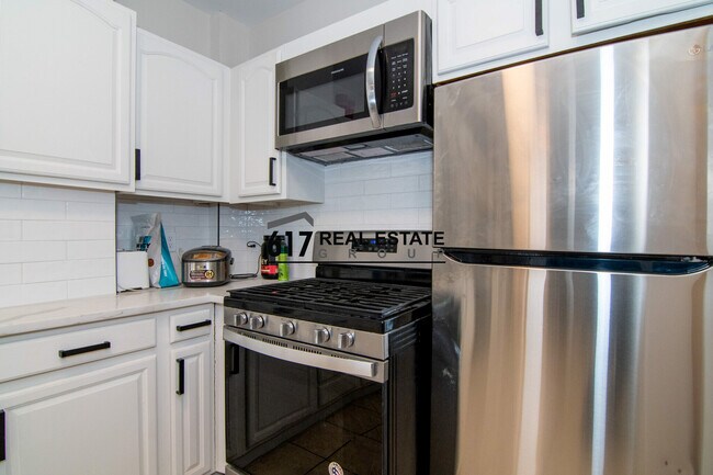 448 Park Dr in Boston, MA - Foto de edificio - Building Photo