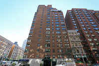 1485 York Ave in New York, NY - Foto de edificio - Building Photo