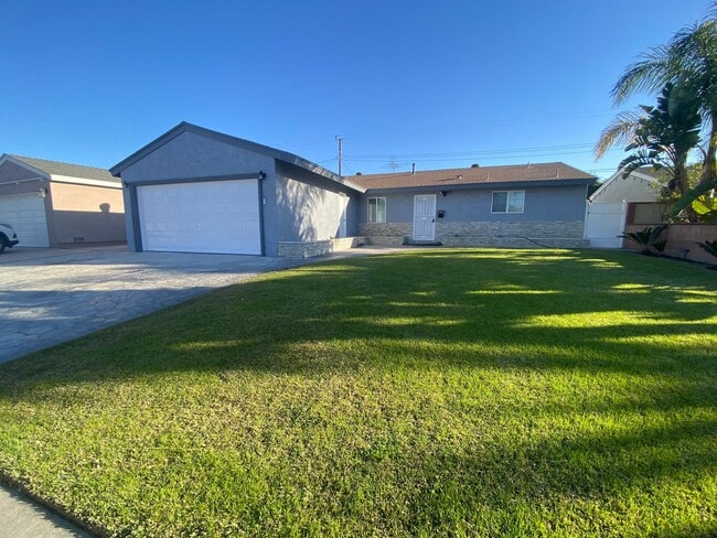 property at 6586 Mt Ripley Dr
