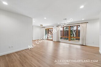 9009 N May Ave in Oklahoma City, OK - Building Photo - Building Photo