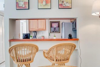 1007 Green Pine Blvd in West Palm Beach, FL - Building Photo - Building Photo