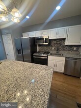 3221 Lyndale Ave in Baltimore, MD - Building Photo - Building Photo