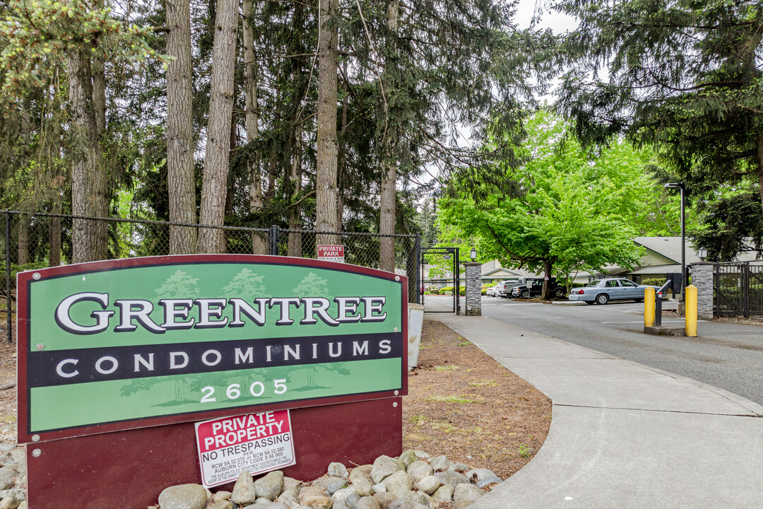 Greentree Condominiums in Auburn, WA - Building Photo