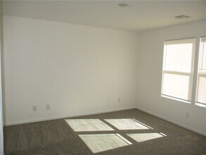 2474 Tapatio Dr in Bullhead City, AZ - Building Photo - Building Photo