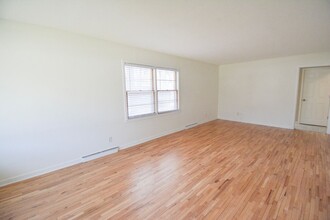706 Memorial Pkwy SW in Rochester, MN - Building Photo - Building Photo